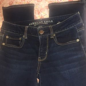 American Eagle straight leg women’s jeans